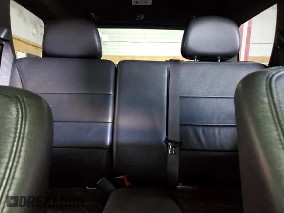 ✅ 2012 Ford Escape XLT • VIN: 1FMCU9DG3CKB40111 • Лот: 52329085. Опубликован ранее на Copart с пробегом 106 114 миль. Бесплатный доступ к архиву аукционных продаж из США и подробный отчёт об истории автомобиля на DreamBid. Изображение 10.