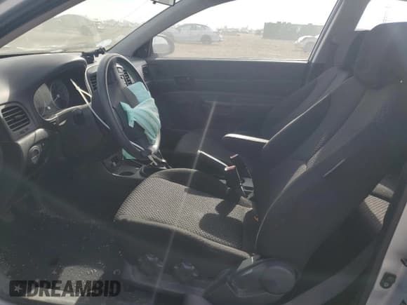 ✅ 2007 Hyundai Accent GS • VIN: KMHCM36C77U040594 • Lot: 91640035. Listed on Copart with 31,849 mi. Free auction sales archive from the USA and detailed vehicle history report at DreamBid. Image 7.