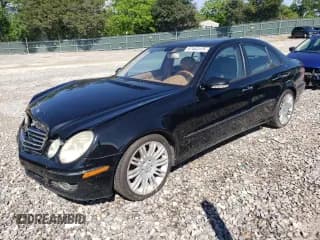 ✅ 2007 Mercedes-Benz E 350 • VIN: WDBUF56XX7B153337 • Lot: 57443175. Wystawiony na Copart z przebiegiem 142 547 mil. Bezpłatny archiwum sprzedaży aukcyjnych z USA i szczegółowy raport historii pojazdu na DreamBid. Zdjęcie 1.