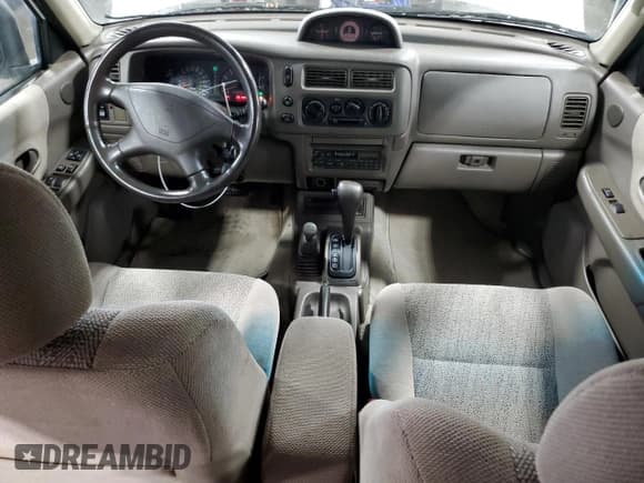 ✅ 1998 Mitsubishi Montero Sport LS • VIN: JA4MT31PXWP044183 • Лот: 60616895. Опубликован ранее на Copart с пробегом 83 853 миль. Бесплатный доступ к архиву аукционных продаж из США и подробный отчёт об истории автомобиля на DreamBid. Изображение 8.