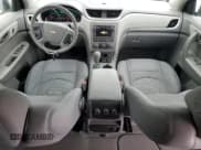 ✅ 2017 Chevrolet Traverse LS • VIN: 1GNKRFED4HJ209638 • Lot: 90425765. Wystawiony na Copart z przebiegiem 30 356 mil. Bezpłatny archiwum sprzedaży aukcyjnych z USA i szczegółowy raport historii pojazdu na DreamBid. Zdjęcie 8.