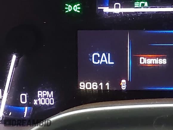 ✅ 2014 Cadillac SRX Performance Collection • VIN: 3GYFNFE36ES654593 • Lot: 43702163. Wystawiony na IAAI z przebiegiem 90 611 mil. Bezpłatny archiwum sprzedaży aukcyjnych z USA i szczegółowy raport historii pojazdu na DreamBid. Zdjęcie 16.