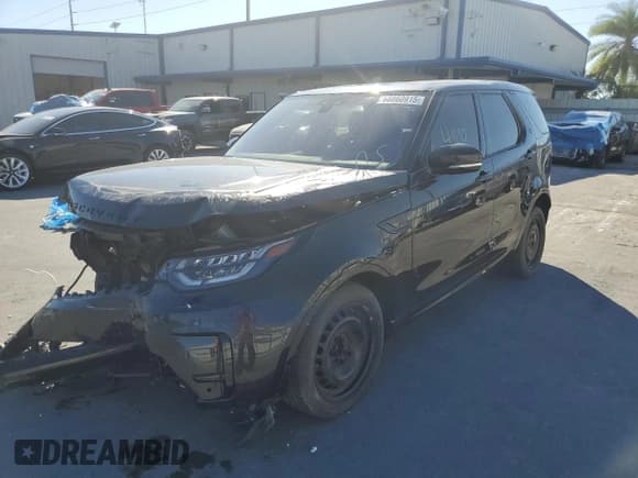 ✅ 2020 Land Rover Discovery Landmark Edition • VIN: SALRU2RV6L2415217 • Лот: 68860915. Опубликован ранее на Copart с пробегом 49 190 миль. Бесплатный доступ к архиву аукционных продаж из США и подробный отчёт об истории автомобиля на DreamBid. Изображение 1.