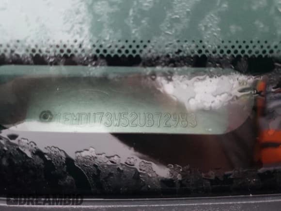 ✅ 2002 Ford Explorer XLT • VIN: 1FMDU73W52UB72983 • Лот: 81581295. Опубликован ранее на Copart с пробегом Не указан. Бесплатный доступ к архиву аукционных продаж из США и подробный отчёт об истории автомобиля на DreamBid. Изображение 14.