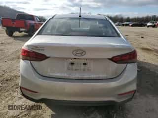 2018 Hyundai Accent SEL z VIN 3KPC24A39JE026905, wystawiony jako Copart lot #43460564 z przebiegiem 120 657 mil mil oraz . Historia ofert i sprzedaży dostępna na DreamBid. Obrazek 6.