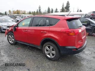 ✅ 2015 Toyota RAV4 XLE • VIN: 2T3RFREV2FW294410 • Лот: 43703455. Опубликован ранее на IAAI с пробегом 227 608 миль. Бесплатный доступ к архиву аукционных продаж из США и подробный отчёт об истории автомобиля на DreamBid. Изображение 3.