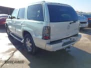 ✅ 2004 Cadillac Escalade • VIN: 1GYEK63N84R117718 • Lot: 43821005. Listed on IAAI with 177,761 mi. Free auction sales archive from the USA and detailed vehicle history report at DreamBid. Image 3.