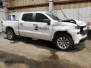 ✅ 2022 Chevrolet Silverado 1500 Custom • VIN: 3GCPYBEK8NG164578 • Lot: 51299555. Wystawiony na Copart z przebiegiem 34 630 mil. Bezpłatny archiwum sprzedaży aukcyjnych z USA i szczegółowy raport historii pojazdu na DreamBid. Zdjęcie 4.