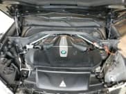 ✅ 2016 BMW X6 xDrive50i • VIN: 5UXKU6C5XG0R34358 • Lot: 66134705. Wystawiony na Copart z przebiegiem 128 048 mil. Bezpłatny archiwum sprzedaży aukcyjnych z USA i szczegółowy raport historii pojazdu na DreamBid. Zdjęcie 11.