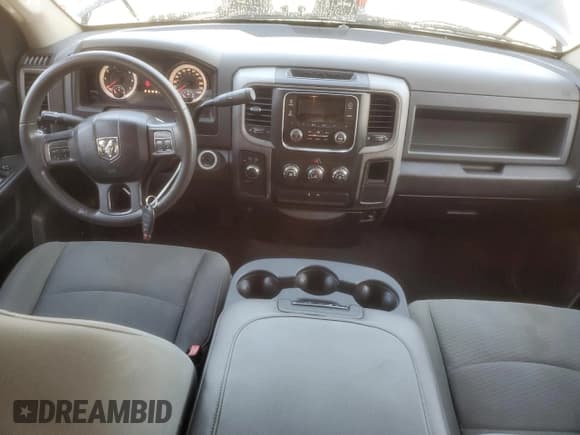 ✅ 2015 Ram 1500 Express • VIN: 1C6RR7FT1FS772535 • Lot: 91937785. Wystawiony na Copart z przebiegiem 126 557 mil. Bezpłatny archiwum sprzedaży aukcyjnych z USA i szczegółowy raport historii pojazdu na DreamBid. Zdjęcie 8.