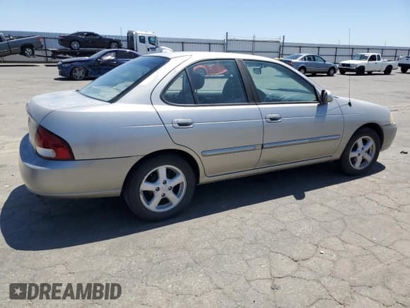 ✅ 2001 Nissan Sentra GXE • VIN: 3N1CB51D41L454832 • Lot: 67307715. Listed on Copart with 6,118 mi. Free auction sales archive from the USA and detailed vehicle history report at DreamBid. Image 3.