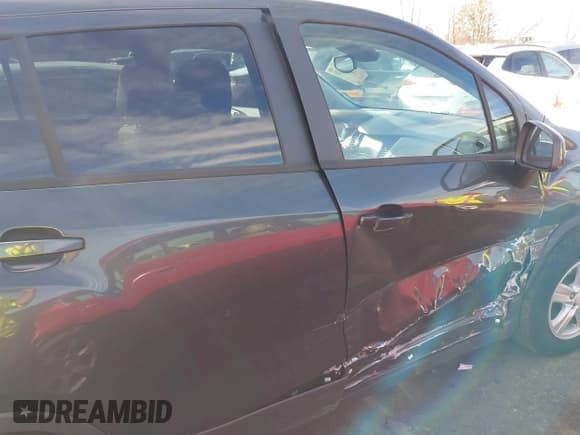 ✅ 2020 Chevrolet Trax LS • VIN: 3GNCJKSB3LL175488 • Lot: 43665428. Listed on IAAI with 27,263 mi. Free auction sales archive from the USA and detailed vehicle history report at DreamBid. Image 13.