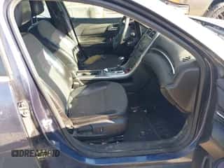 2013 Chevrolet Malibu LT z VIN 1G11C5SA1DF339490, wystawiony jako IAAI lot #43610490 z przebiegiem 131 143 mil mil oraz . Historia ofert i sprzedaży dostępna na DreamBid. Obrazek 5.