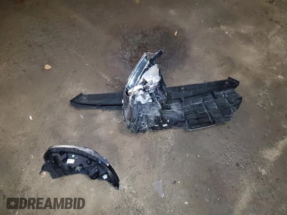 ✅ 2022 Hyundai Venue SE • VIN: KMHRB8A35NU174067 • Lot: 85072144. Listed on Copart with 58,685 mi. Free auction sales archive from the USA and detailed vehicle history report at DreamBid. Image 12.