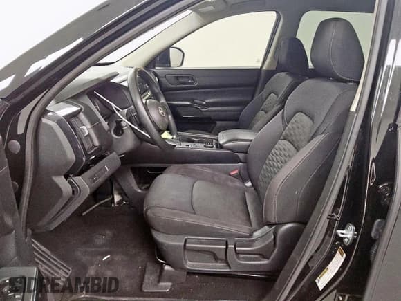 ✅ 2023 Nissan Pathfinder S • VIN: 5N1DR3AC0PC243376 • Lot: 80698465. Wystawiony na Copart z przebiegiem 72 851 mil. Bezpłatny archiwum sprzedaży aukcyjnych z USA i szczegółowy raport historii pojazdu na DreamBid. Zdjęcie 7.