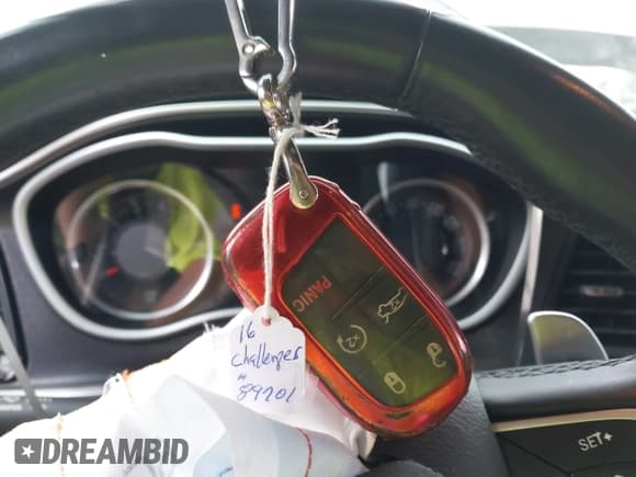 ✅ 2016 Dodge Challenger SXT • VIN: 2C3CDZAG9GH289701 • Lot: 43021951. Wystawiony na IAAI z przebiegiem 134 045 mil. Bezpłatny archiwum sprzedaży aukcyjnych z USA i szczegółowy raport historii pojazdu na DreamBid. Zdjęcie 11.