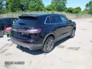 ✅ 2019 Lincoln Nautilus Select • VIN: 2LMPJ8K93KBL48124 • Lot: 42388197. Wystawiony na IAAI z przebiegiem 62 814 mil. Bezpłatny archiwum sprzedaży aukcyjnych z USA i szczegółowy raport historii pojazdu na DreamBid. Zdjęcie 4.