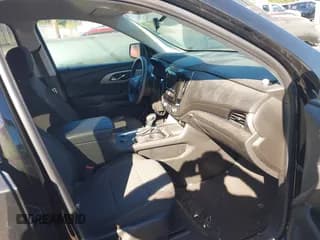 ✅ 2021 Chevrolet Traverse LS • VIN: 1GNEVFKW6MJ113194 • Lot: 43448361. Wystawiony na IAAI z przebiegiem 97 725 mil. Bezpłatny archiwum sprzedaży aukcyjnych z USA i szczegółowy raport historii pojazdu na DreamBid. Zdjęcie 5.