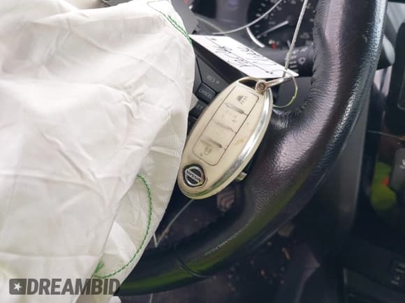 ✅ 2018 Nissan Rogue S • VIN: JN1BJ1CP8JW100580 • Лот: 43556810. Опубликован ранее на IAAI с пробегом 130 527 миль. Бесплатный доступ к архиву аукционных продаж из США и подробный отчёт об истории автомобиля на DreamBid. Изображение 11.