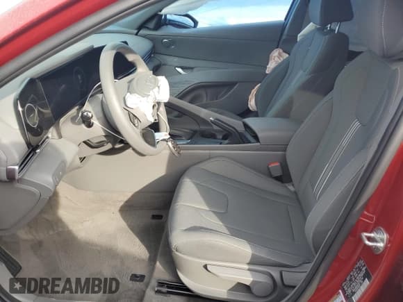 ✅ 2024 Hyundai Elantra SEL • VIN: KMHLM4DG0RU706144 • Lot: 91471685. Listed on Copart with 3,575 mi. Free auction sales archive from the USA and detailed vehicle history report at DreamBid. Image 7.