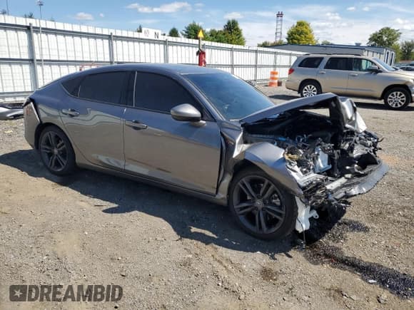 ✅ 2025 Acura Integra w/A-Spec Package • VIN: 19UDE4H32SA009693 • Lot: 72100705. Wystawiony na Copart z przebiegiem 13 983 mil. Bezpłatny archiwum sprzedaży aukcyjnych z USA i szczegółowy raport historii pojazdu na DreamBid. Zdjęcie 4.