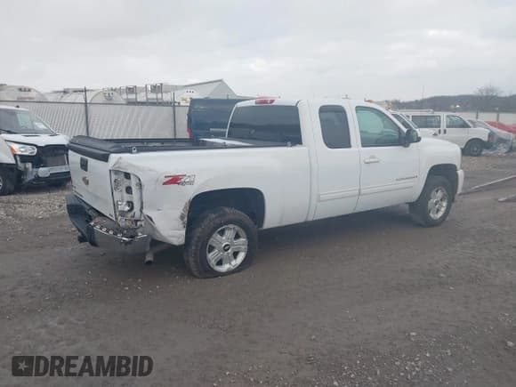 ✅ 2009 Chevrolet Silverado 1500 • VIN: 2GCEK390491107199 • Lot: 40873335. Listed on IAAI with 129,417 mi. Free auction sales archive from the USA and detailed vehicle history report at DreamBid. Image 4.
