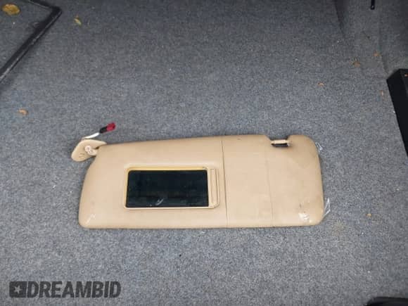 2000 BMW 3 Series 323i с VIN WBAAM3335YFP68157, выставлен на аукционе IAAI как лот 42029364 с пробегом 105 078 миль миль и . История ставок и продаж доступна на DreamBid. Изображение 11.