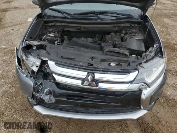 2017 Mitsubishi Outlander SE с VIN JA4AD3A31HZ055951, выставлен на аукционе Copart как лот 69435095 с пробегом 107 503 миль миль и Списание • Salvage title. История ставок и продаж доступна на DreamBid. Изображение 11.