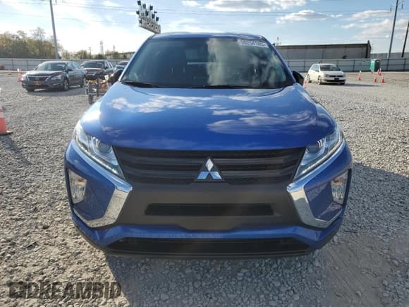 ✅ 2019 Mitsubishi Eclipse Cross LE • VIN: JA4AT4AA6KZ008509 • Lot: 90254185. Wystawiony na Copart z przebiegiem 104 436 mil. Bezpłatny archiwum sprzedaży aukcyjnych z USA i szczegółowy raport historii pojazdu na DreamBid. Zdjęcie 5.