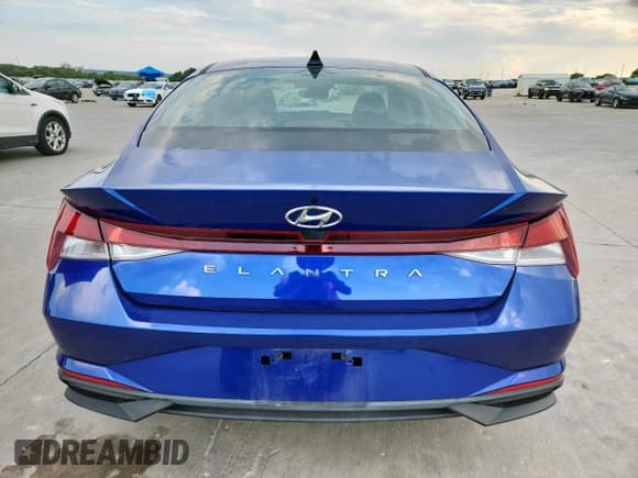 ✅ 2021 Hyundai Elantra SE • VIN: KMHLL4AG2MU116768 • Lot: 81332475. Listed on Copart with 39,735 mi. Free auction sales archive from the USA and detailed vehicle history report at DreamBid. Image 6.