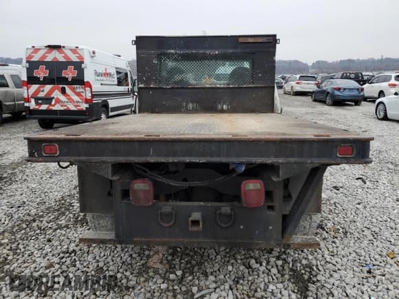 ✅ 1999 Ford F-250 XL • VIN: 1FTNF20L1XEC34865 • Lot: 44930965. Listed on Copart with 493,500 mi. Free auction sales archive from the USA and detailed vehicle history report at DreamBid. Image 6.