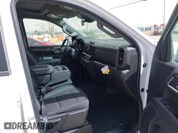 ✅ 2023 Chevrolet Silverado 1500 LT • VIN: 1GCUDDED8PZ323842 • Lot: 41717866. Listed on IAAI with 36,357 mi. Free auction sales archive from the USA and detailed vehicle history report at DreamBid. Image 5.