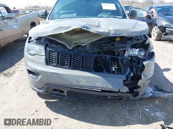 ✅ 2019 Jeep Grand Cherokee Upland • VIN: 1C4RJFAG5KC608293 • Lot: 41989929. Listed on IAAI with 129,229 mi. Free auction sales archive from the USA and detailed vehicle history report at DreamBid. Image 6.