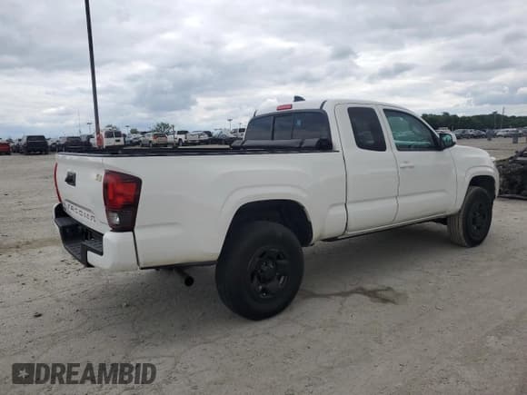 ✅ 2022 Toyota Tacoma SR • VIN: 3TYRX5GN1NT040078 • Lot: 69957595. Listed on Copart with 24,018 mi. Free auction sales archive from the USA and detailed vehicle history report at DreamBid. Image 3.