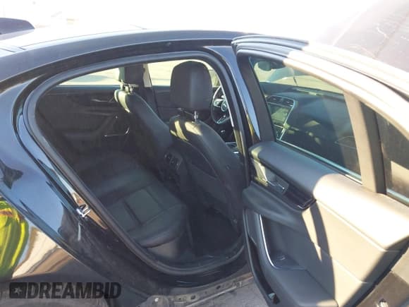 ✅ 2020 Jaguar XE S • VIN: SAJAJ4FX8LCP64390 • Лот: 43571463. Опубликован ранее на IAAI с пробегом 66 962 миль. Бесплатный доступ к архиву аукционных продаж из США и подробный отчёт об истории автомобиля на DreamBid. Изображение 8.