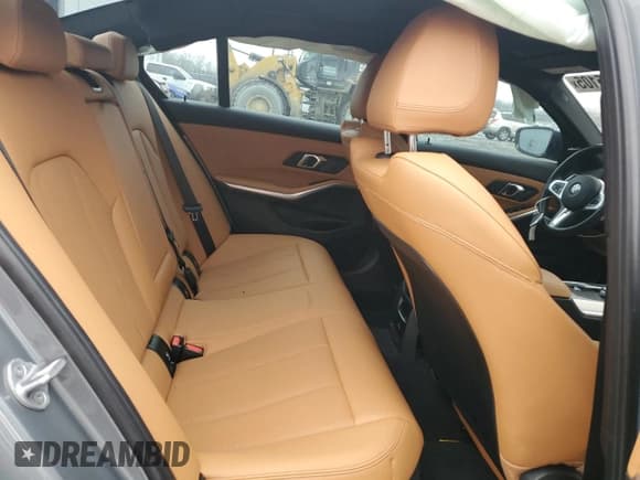 ✅ 2024 BMW 3 Series M340i xDrive • VIN: 3MW49FF03R8E30509 • Lot: 43375105. Wystawiony na Copart z przebiegiem Nie podano. Bezpłatny archiwum sprzedaży aukcyjnych z USA i szczegółowy raport historii pojazdu na DreamBid. Zdjęcie 10.