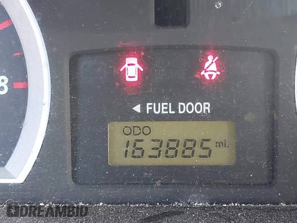 2005 Hyundai Santa Fe GLS с VIN KM8SC13D95U917986, выставлен на аукционе IAAI как лот 41423901 с пробегом 163 885 миль миль и . История ставок и продаж доступна на DreamBid. Изображение 7.