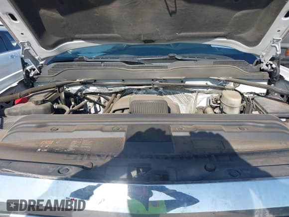 ✅ 2015 Chevrolet Silverado 2500HD Work Truck • VIN: 1GC2CUEG2FZ556750 • Lot: 41989885. Listed on IAAI with 91,083 mi. Free auction sales archive from the USA and detailed vehicle history report at DreamBid. Image 10.