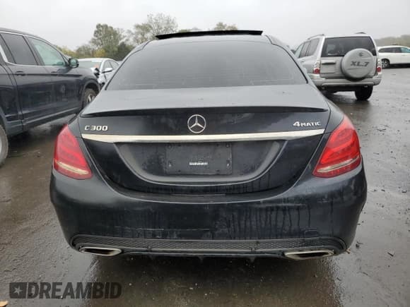 ✅ 2017 Mercedes-Benz C 300 • VIN: 55SWF4KB6HU185097 • Lot: 86260905. Listed on Copart with 137,380 mi. Free auction sales archive from the USA and detailed vehicle history report at DreamBid. Image 6.