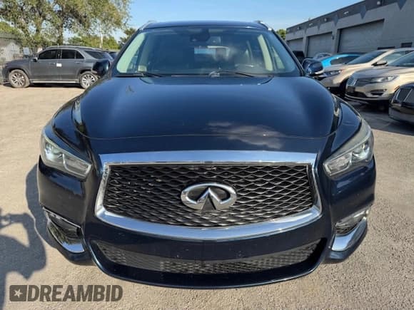 ✅ 2019 Infiniti QX60 Luxe • VIN: 5N1DL0MM4KC561014 • Lot: 43478125. Wystawiony na Copart z przebiegiem 177 089 mil. Bezpłatny archiwum sprzedaży aukcyjnych z USA i szczegółowy raport historii pojazdu na DreamBid. Zdjęcie 5.