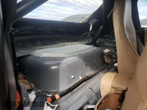 ✅ 2001 Mazda MX-5 Miata • VIN: JM1NB353410207142 • Lot: 72475094. Wystawiony na Copart z przebiegiem 83 711 mil. Bezpłatny archiwum sprzedaży aukcyjnych z USA i szczegółowy raport historii pojazdu na DreamBid. Zdjęcie 10.