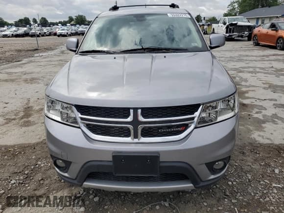 ✅ 2018 Dodge Journey SXT • VIN: 3C4PDDBG6JT450485 • Lot: 55322215. Listed on Copart with 114,672 mi. Free auction sales archive from the USA and detailed vehicle history report at DreamBid. Image 5.
