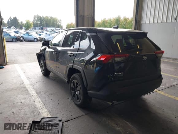 ✅ 2022 Toyota RAV4 LE • VIN: 2T3G1RFV7NC265103 • Лот: 43400480. Опубликован ранее на IAAI с пробегом 39 984 миль. Бесплатный доступ к архиву аукционных продаж из США и подробный отчёт об истории автомобиля на DreamBid. Изображение 3.