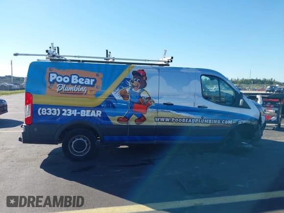 ✅ 2017 Ford Transit • VIN: 1FTBW2ZG9HKA50480 • Lot: 43721015. Wystawiony na IAAI z przebiegiem 171 249 mil. Bezpłatny archiwum sprzedaży aukcyjnych z USA i szczegółowy raport historii pojazdu na DreamBid. Zdjęcie 12.