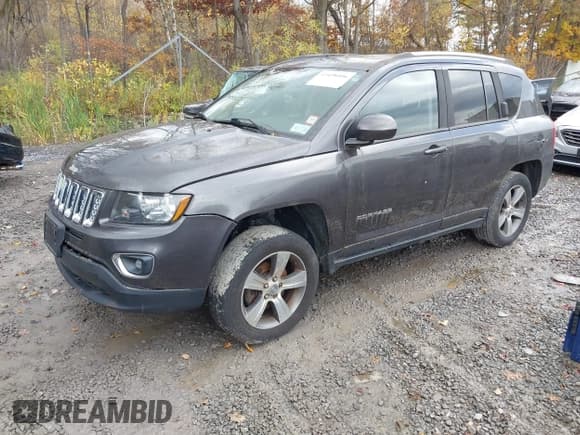 ✅ 2017 Jeep Compass High Altitude • VIN: 1C4NJDEB5HD109708 • Лот: 43498406. Опубликован ранее на IAAI с пробегом 213 176 миль. Бесплатный доступ к архиву аукционных продаж из США и подробный отчёт об истории автомобиля на DreamBid. Изображение 16.