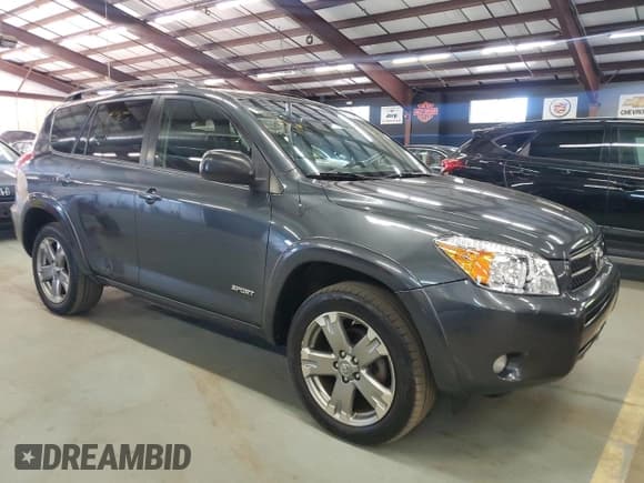 ✅ 2008 Toyota RAV4 Sport • VIN: JTMBK32V585063946 • Lot: 85130455. Listed on Copart with 143,941 mi. Free auction sales archive from the USA and detailed vehicle history report at DreamBid. Image 4.
