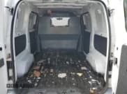 ✅ 2015 Nissan NV200 SV • VIN: 3N6CM0KN3FK695194 • Lot: 65386745. Wystawiony na Copart z przebiegiem 124 624 mil. Bezpłatny archiwum sprzedaży aukcyjnych z USA i szczegółowy raport historii pojazdu na DreamBid. Zdjęcie 10.