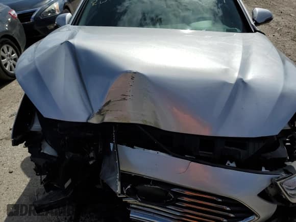 ✅ 2018 Hyundai Sonata Limited • VIN: 5NPE34AF8JH602303 • Lot: 44560903. Listed on Copart with 80,309 mi. Free auction sales archive from the USA and detailed vehicle history report at DreamBid. Image 11.