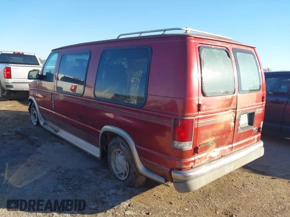 ✅ 1998 Ford Econoline Cargo Recreational • VIN: 1FDRE1468WHC03530 • Лот: 43750418. Опубликован ранее на IAAI с пробегом 193 265 миль. Бесплатный доступ к архиву аукционных продаж из США и подробный отчёт об истории автомобиля на DreamBid. Изображение 3.