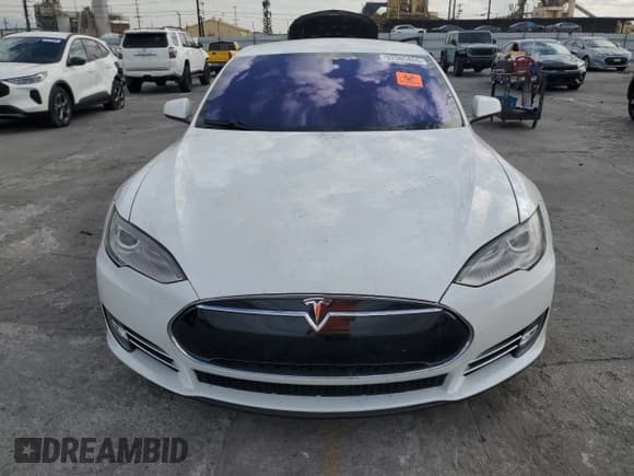 ✅ 2012 Tesla Model S Performance • VIN: 5YJSA1DP6CFP01473 • Lot: 92905865. Listed on Copart with Not provided. Free auction sales archive from the USA and detailed vehicle history report at DreamBid. Image 5.